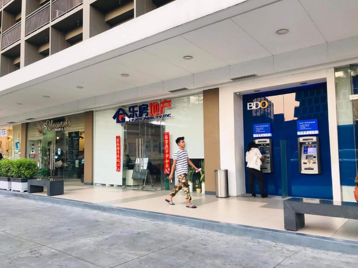 פאסאי Shore One Condotel At Mall Of Asia, Philippines מראה חיצוני תמונה