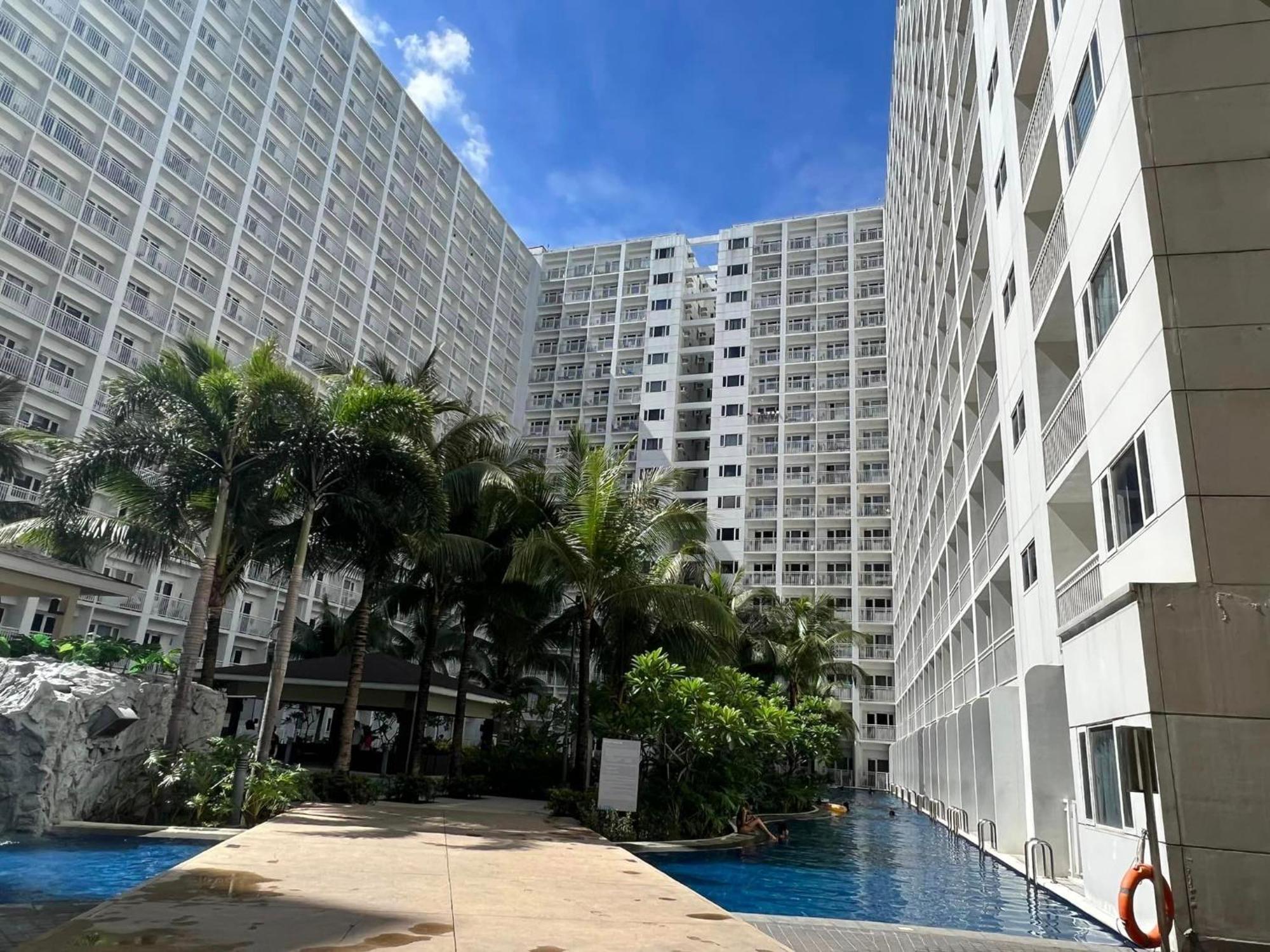 פאסאי Shore One Condotel At Mall Of Asia, Philippines מראה חיצוני תמונה