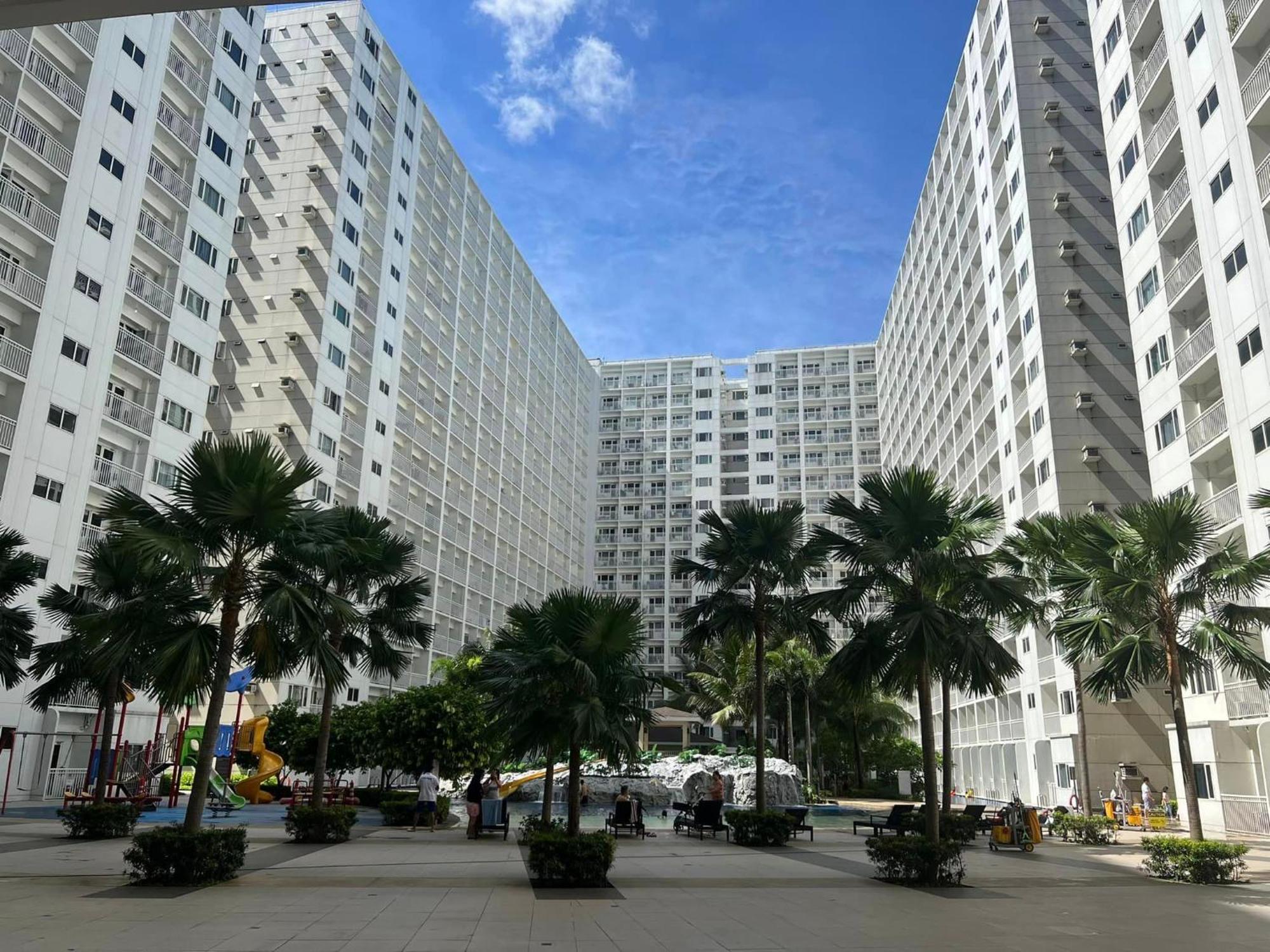 פאסאי Shore One Condotel At Mall Of Asia, Philippines מראה חיצוני תמונה