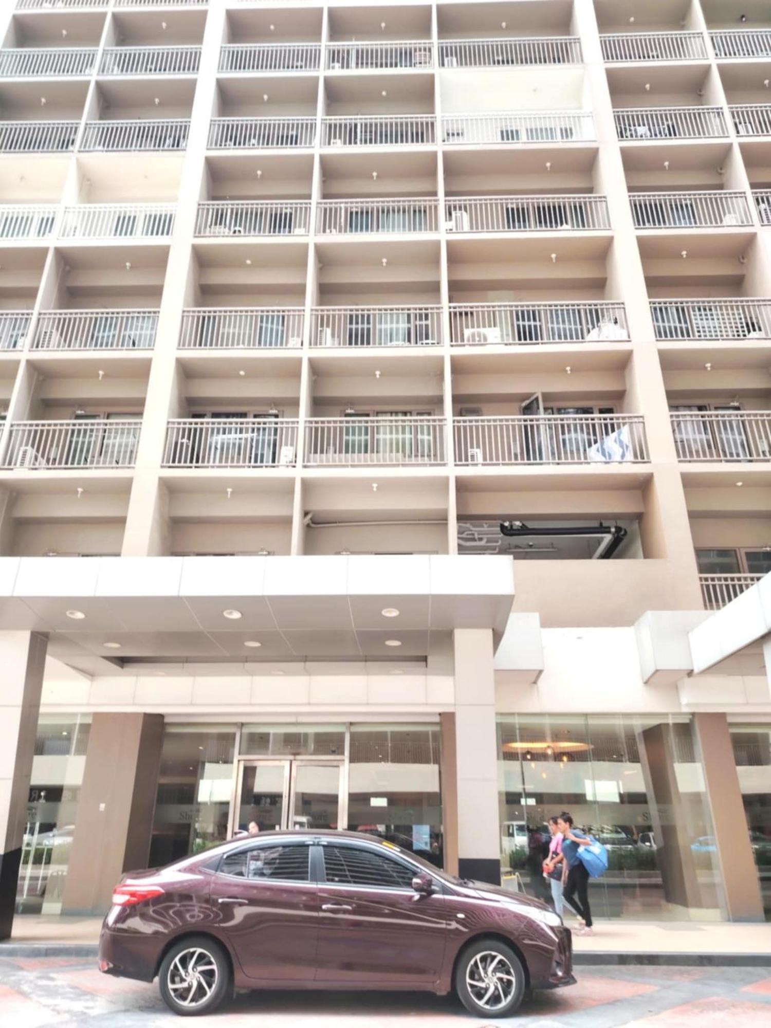 פאסאי Shore One Condotel At Mall Of Asia, Philippines מראה חיצוני תמונה