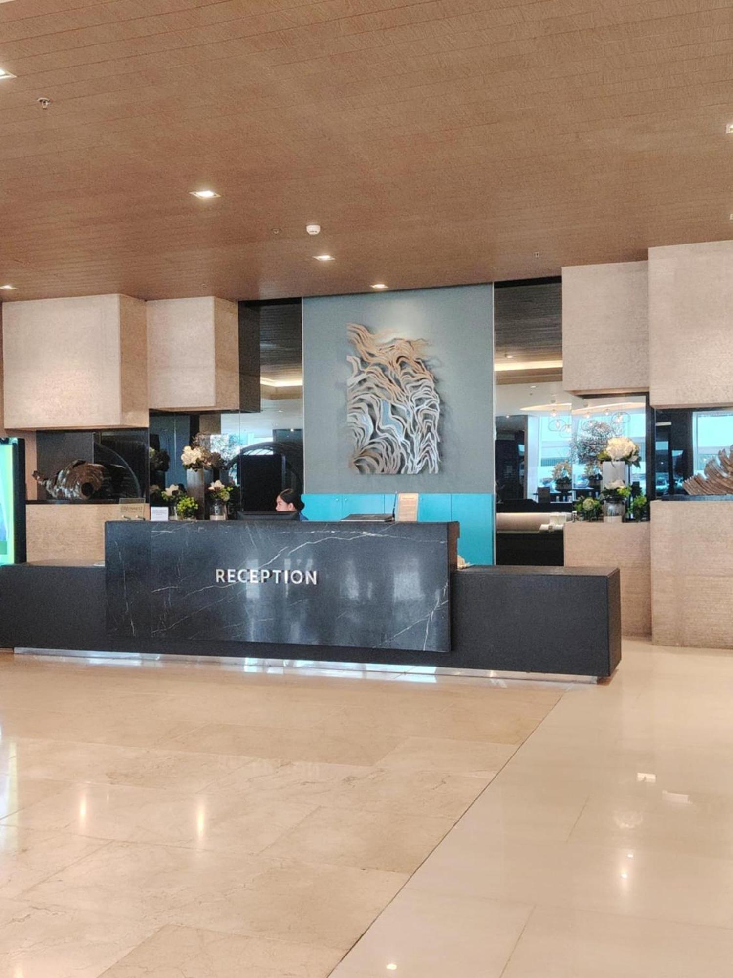 פאסאי Shore One Condotel At Mall Of Asia, Philippines מראה חיצוני תמונה